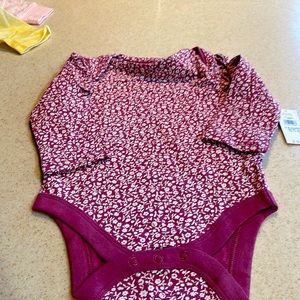 New Baby Gap Organic Cotton Onesie
